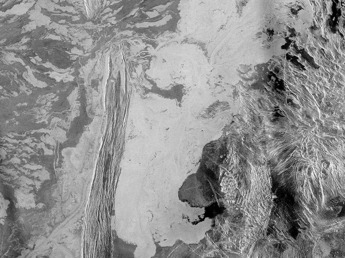 Venus Lava Flows